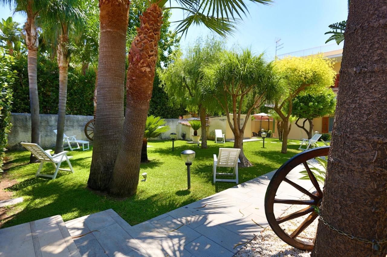 Re Sole La Dependance - Casa Vacanza M E R C U R I O Avola Dış mekan fotoğraf