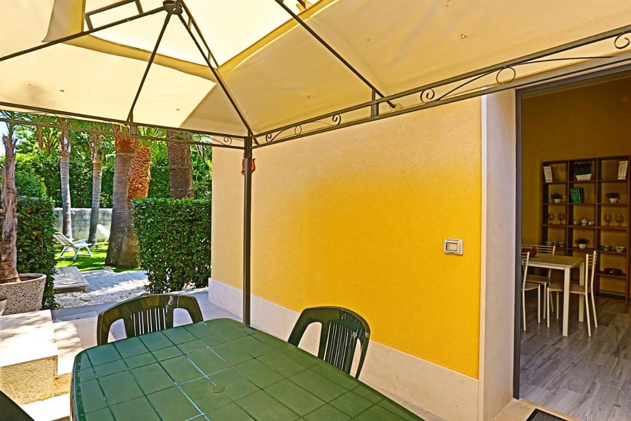 Re Sole La Dependance - Casa Vacanza M E R C U R I O Avola Dış mekan fotoğraf