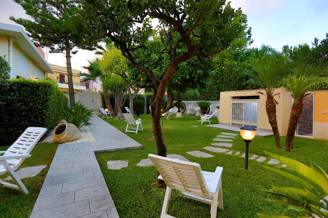 Re Sole La Dependance - Casa Vacanza M E R C U R I O Avola Dış mekan fotoğraf