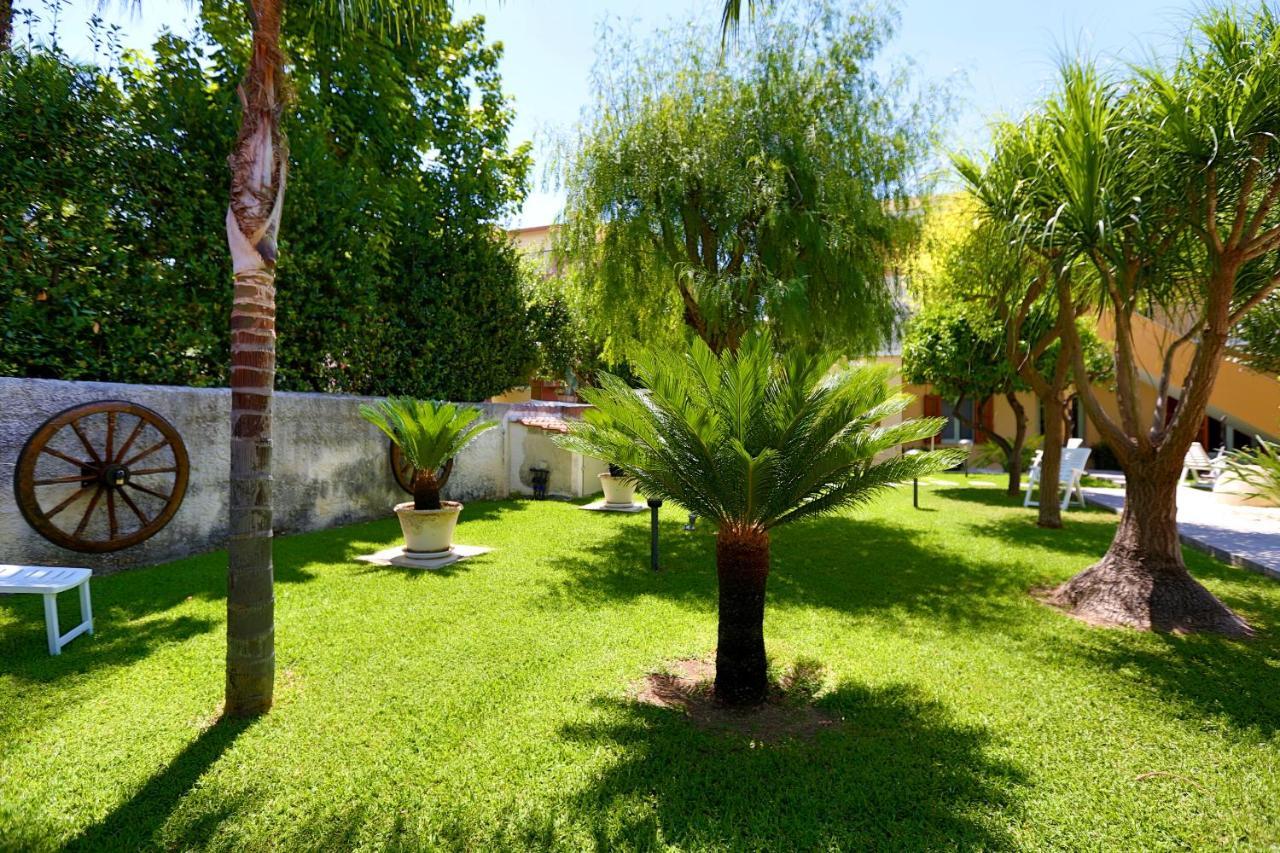 Re Sole La Dependance - Casa Vacanza M E R C U R I O Avola Dış mekan fotoğraf